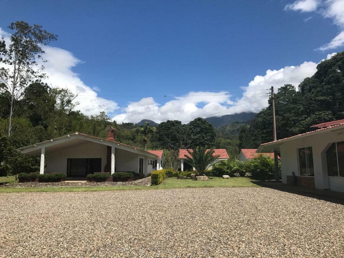 Finca El Recuerdo Gacheta エクステリア 写真
